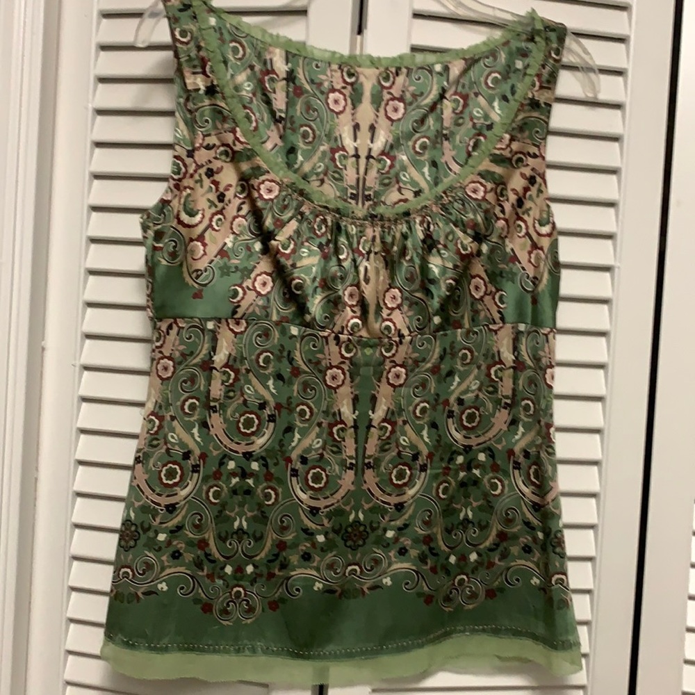 Anthropologie Style silk green art nouveau peasant top. Size M